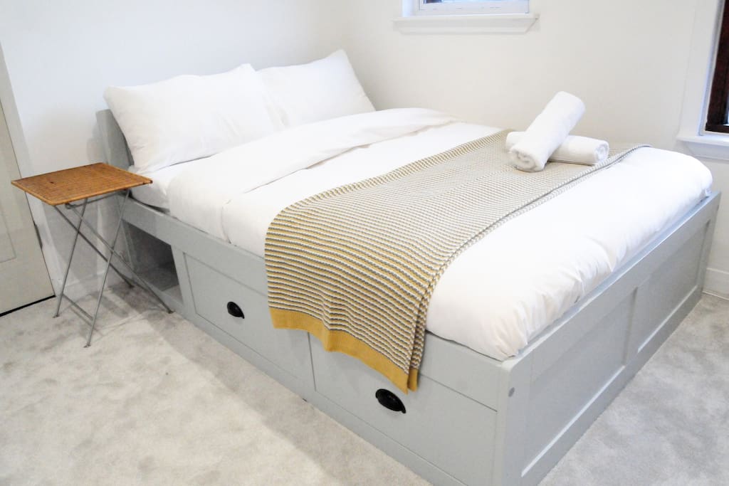Double Bed