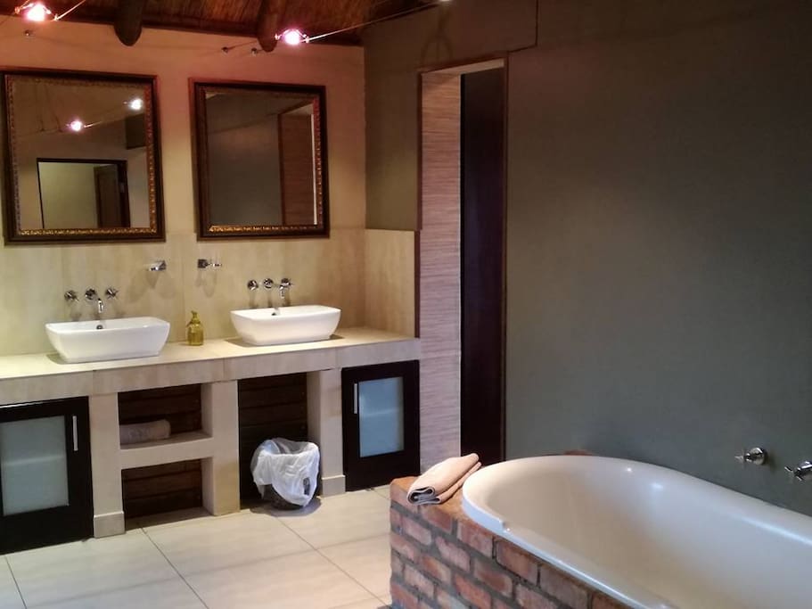 All bathrooms with double showers, double basins and bath