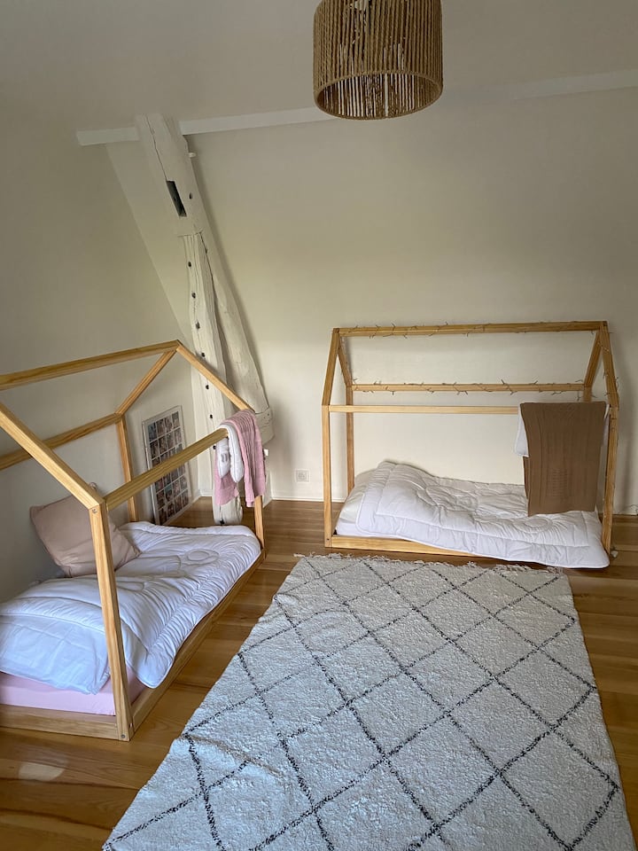 غرفة النوم 4 (سريران للأطفال)