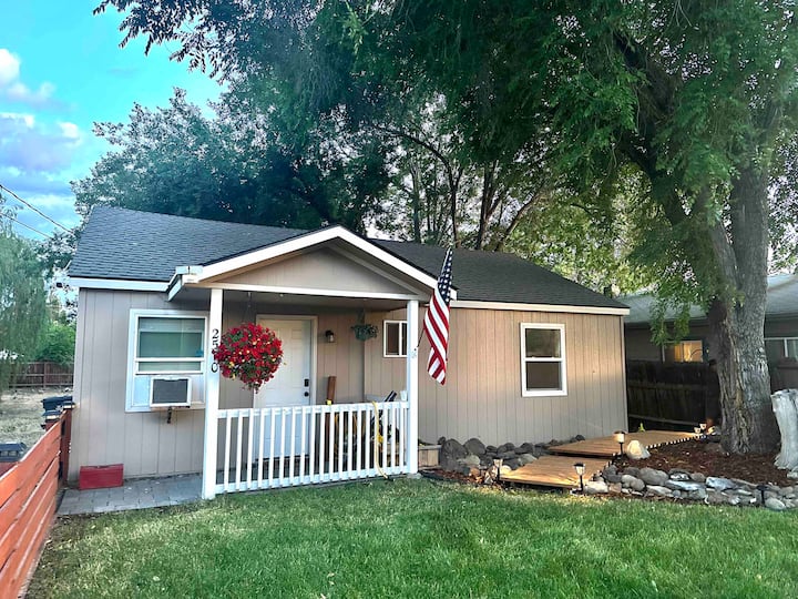 Comfy Cottage Houses for Rent in Yakima, Washington, United States