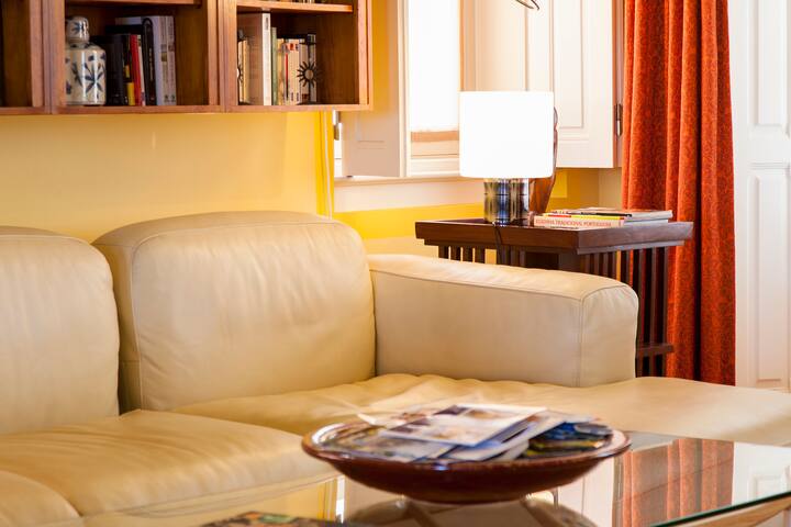 Elegant, Unique Views, all rooms with private WC gallery image 5