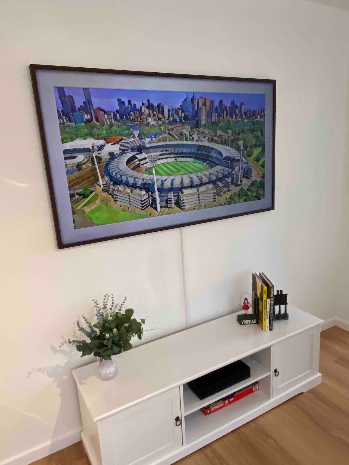 Top performing Airbnb: MCG accomodation in Richmond