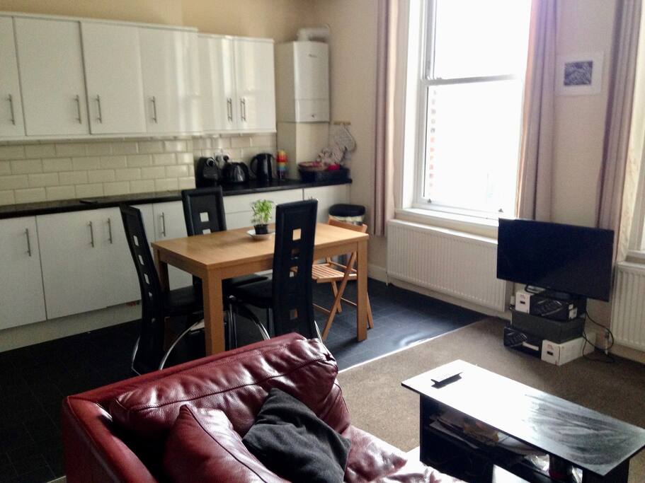 Living room 2