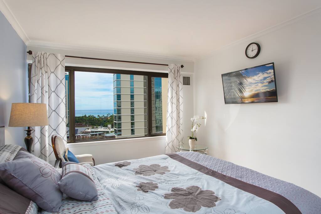 This isn't just a study but a 1 bedroom and can watch TV from your bed.