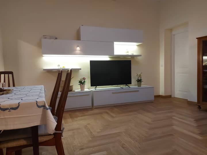 მისაღები ოთახი