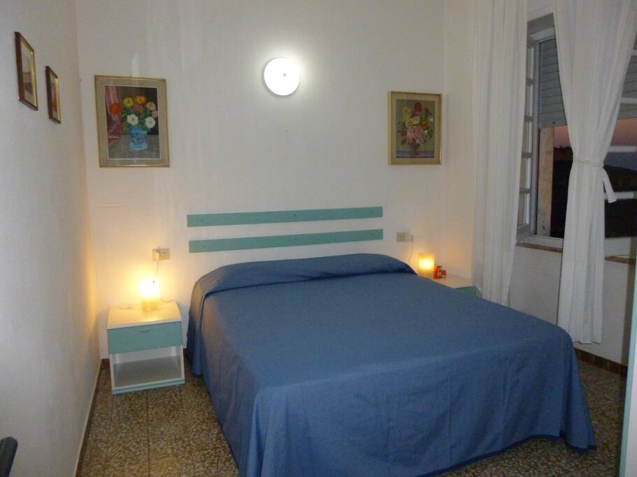 Camera da letto est