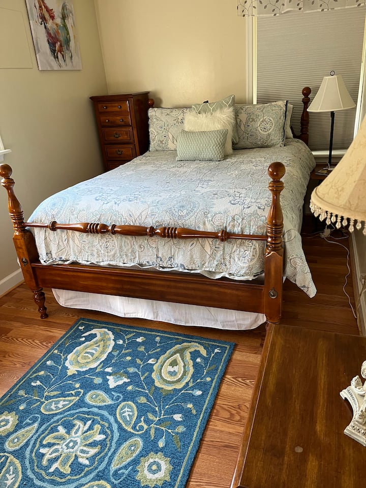 Lower level bedroom