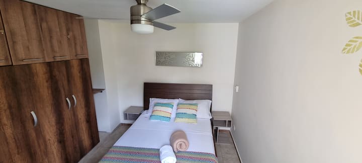 საძინებელი 1