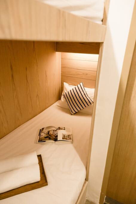 Upper and lower bunk beds
