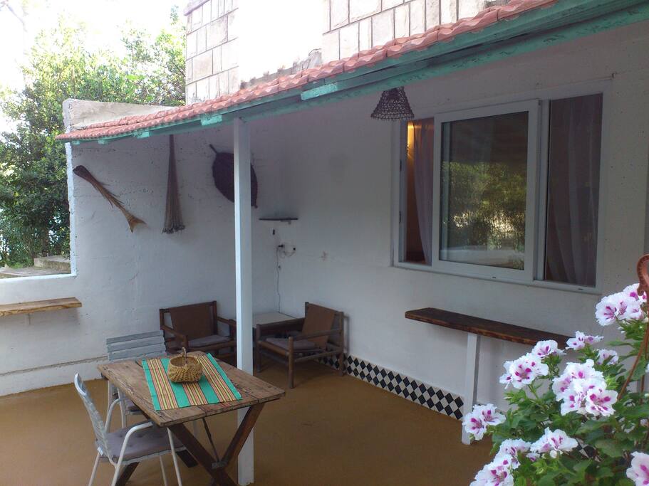 Enterance to terrace apartment Anika