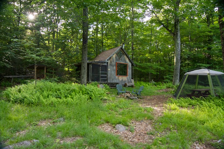 Hermit S Hut High Meadow Patchwork Farm Retreat Cabins For