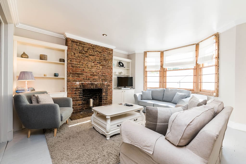 Spacious, stylish living room