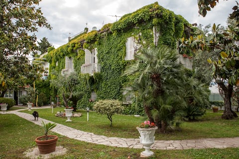 Voltapensieri Relax, Drink and Pizza Place