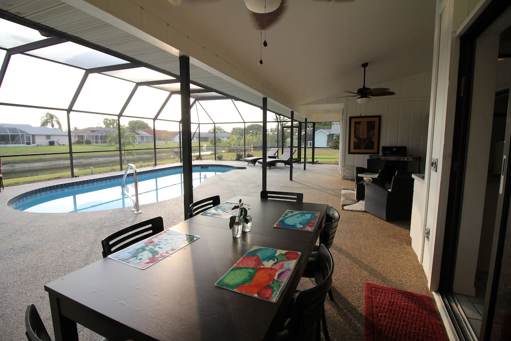 Outside eating area and sitting area