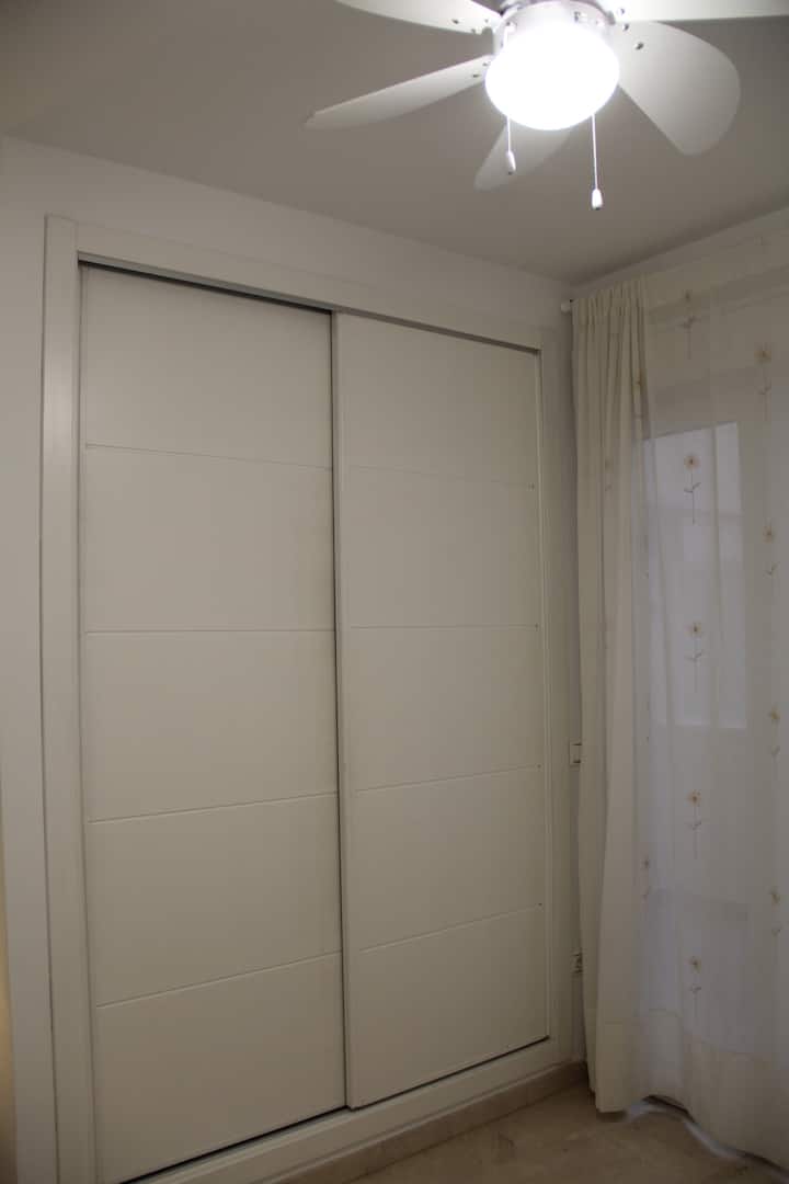 غرفة النوم 1