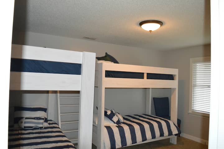 Dhoma e fëmijëve krevate dopio krevate marinari!