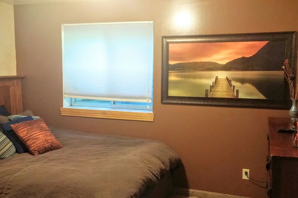 High quality queen mattress with memory foam topper. Down comforter with suede duvet. 9 drawer dresser and small closet.