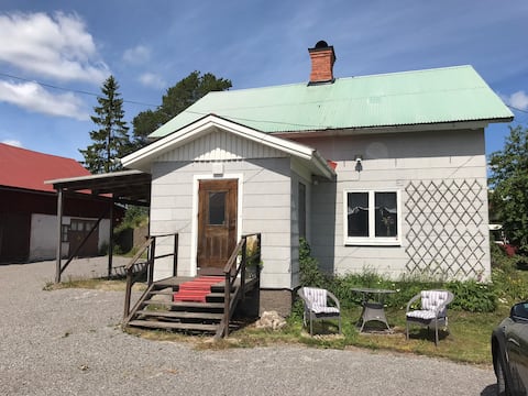 Charming countryside house 100m2 with new bathroom