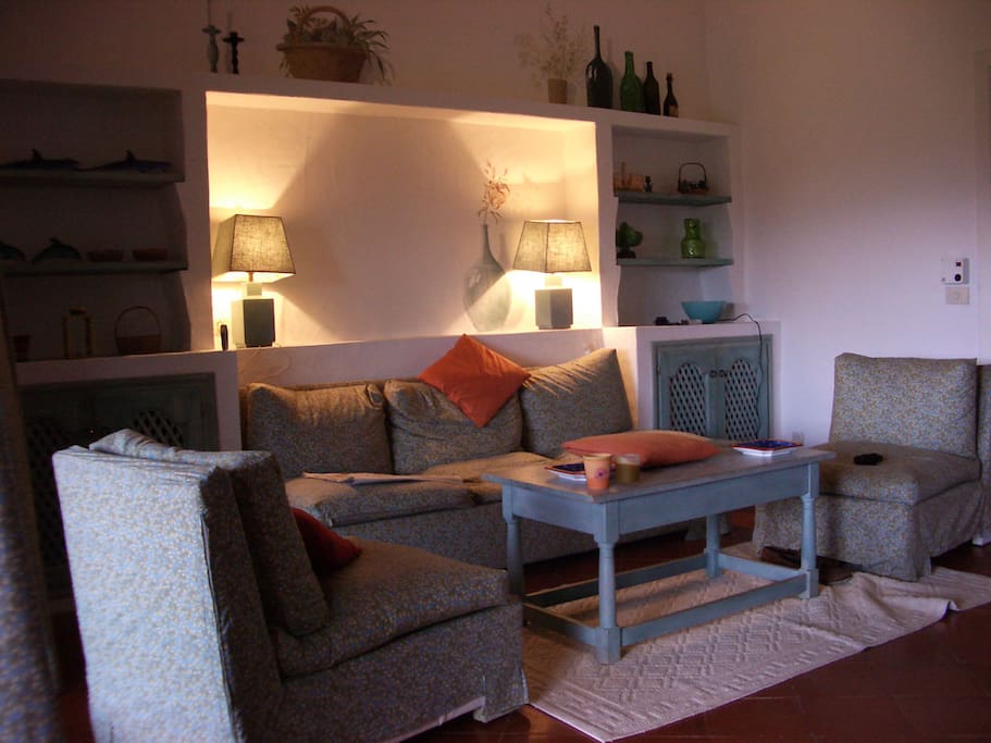 Soggiorno con divano letto