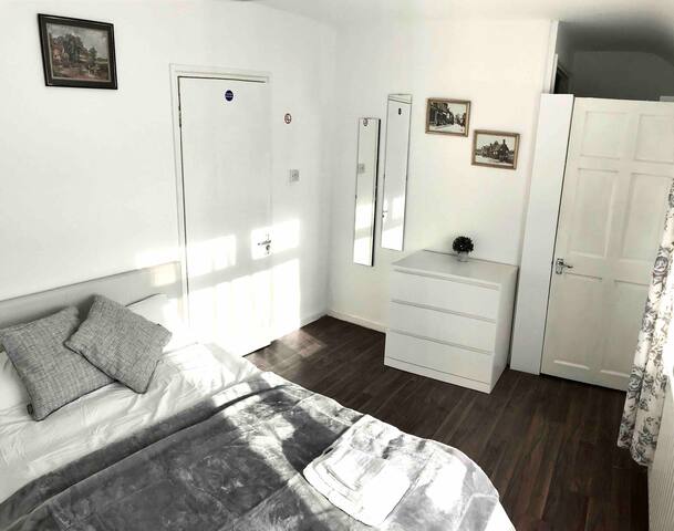 Student Housing In London Furnished Student Rooms Nestpick