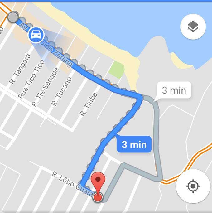 Como chegar a partir da Av Leopoldo Zarling, a avenida principal de Bombas. Rua Lontra esquina com Lôbo Guará.