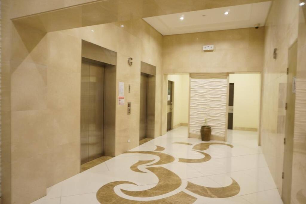elevator