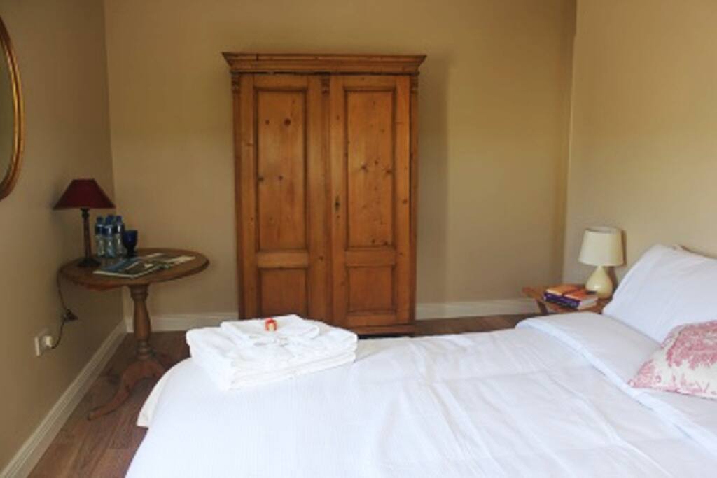 Bedroom with King Size Bed
