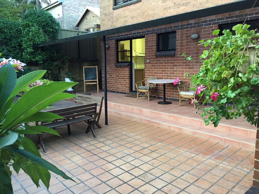 Garden courtyard ideal for entertaining