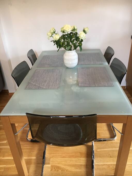 Spisebord
