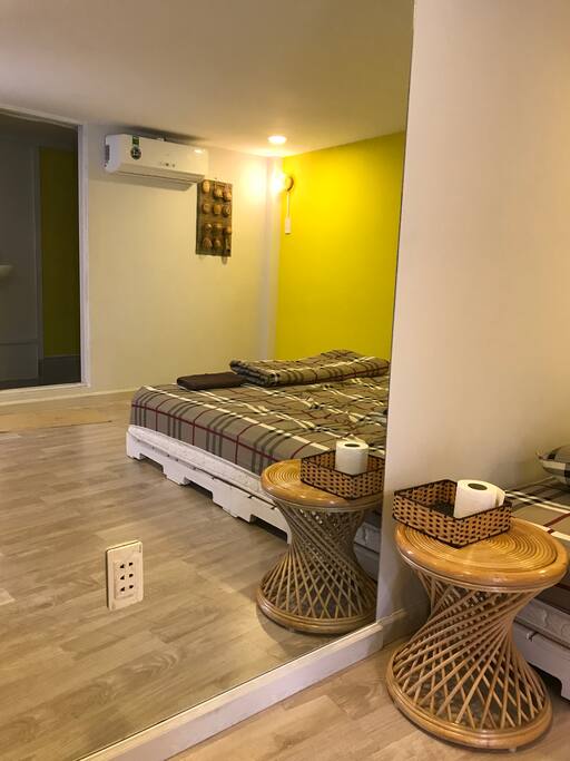 BR in 1st floor, air-con include