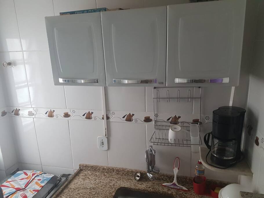 Cozinha equipada e pronta para uso