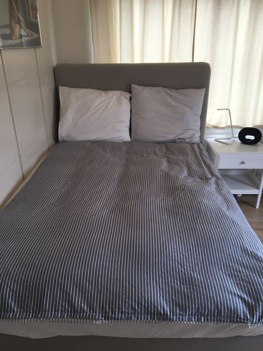 140x200 bed
