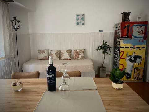 Anuncio de Airbnb popular: Accommodation in Playas del Sur en San Jacinto