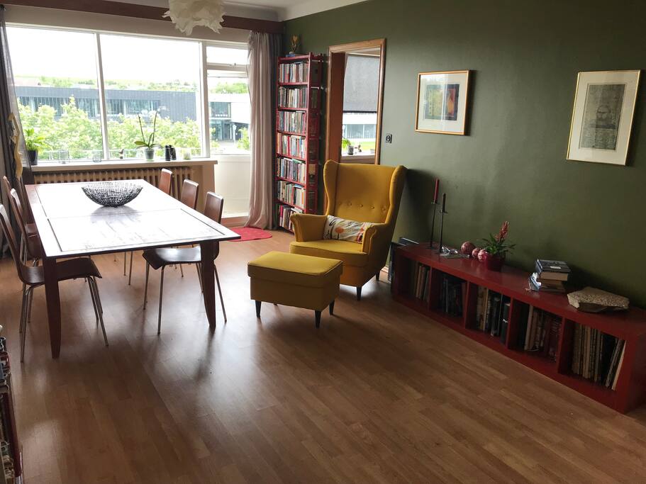Dining room/living room