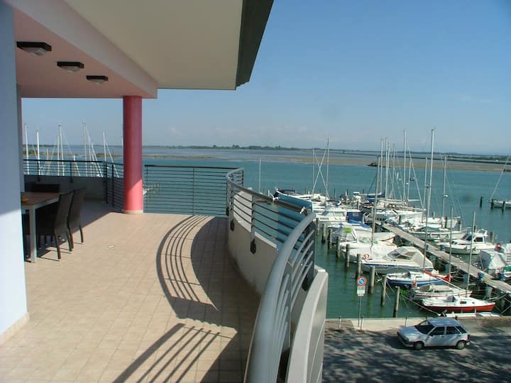 Appartement Adélaïde - Appartements à louer à Grado, Frioul-Vénétie ...