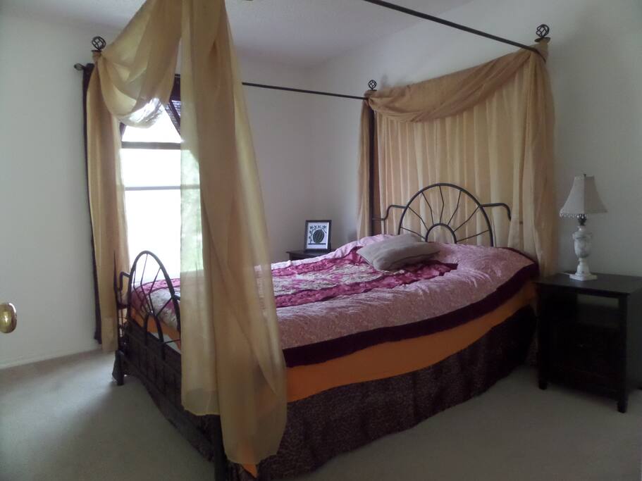 Guest room/airbnb room (room #2)