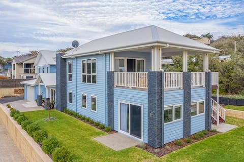 Aurora Beach House @ Peppi Beach