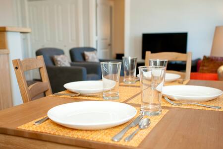 Bebe's Bozeman Condo, cozy 2-bdrm central location