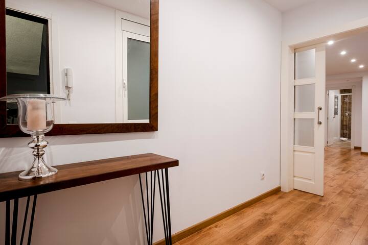 Autèntic Monumental P1 gallery image 2