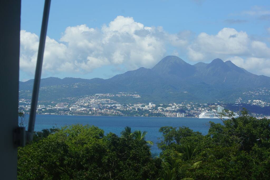Vue de la terrasse sur Fort de France