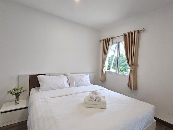 Dormitorio principal , cama tamaño king
