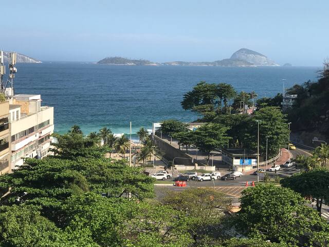 BEST OF LEBLON – by the beach & Dias Ferreira gallery image 2