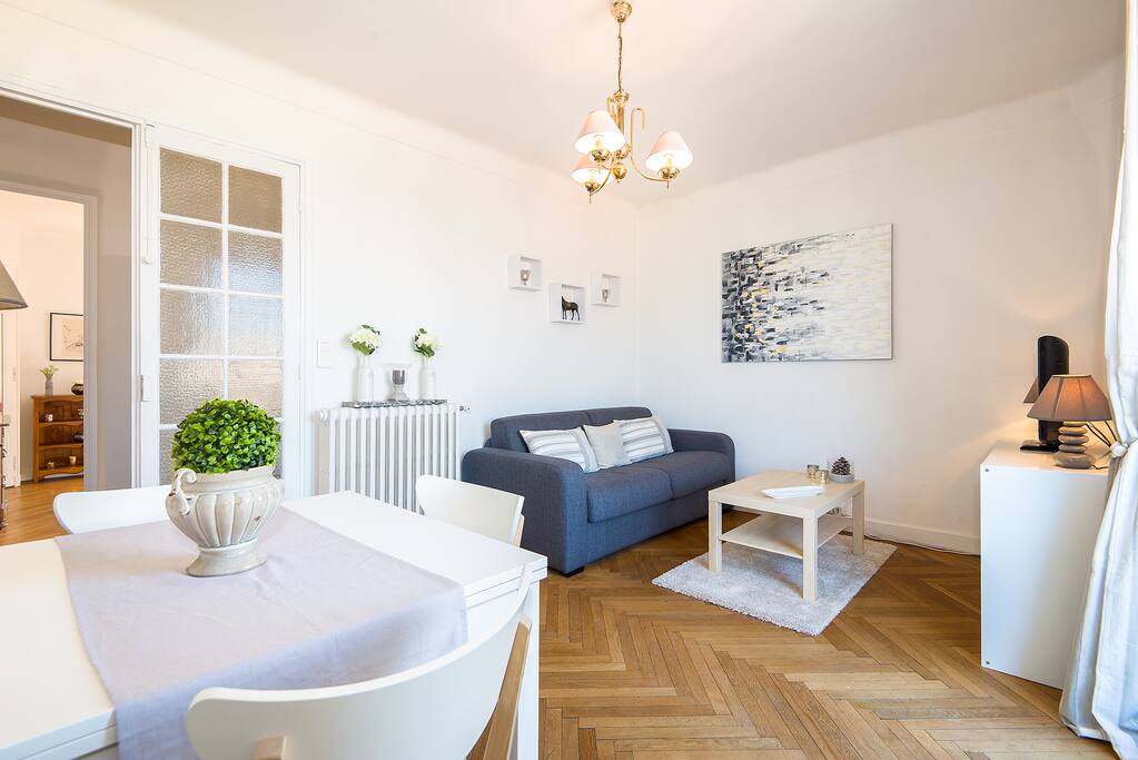Your cosy living room with sofa bed