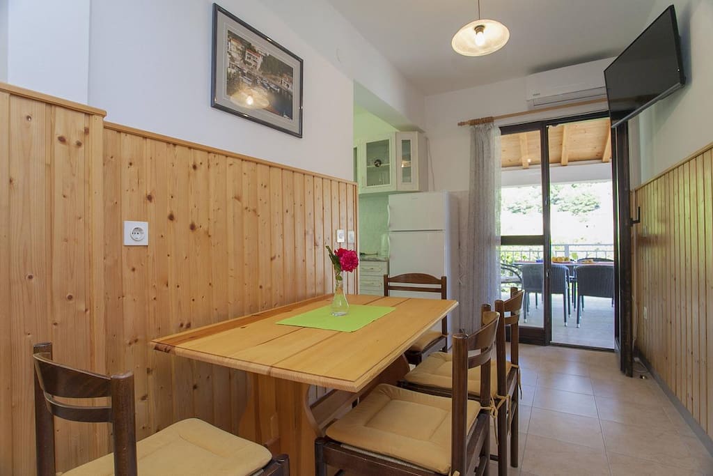 Dining room, Surface: 8 m²