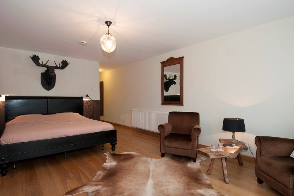 Room Robust