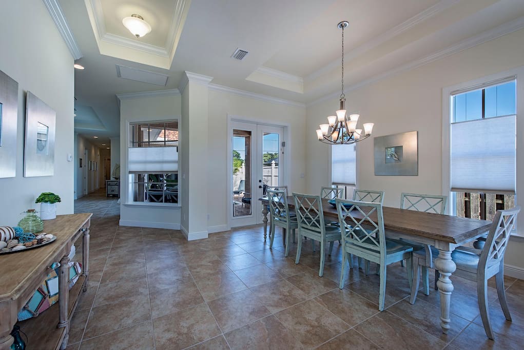 Top 100 Airbnb Rentals 2017 in Naples, Florida