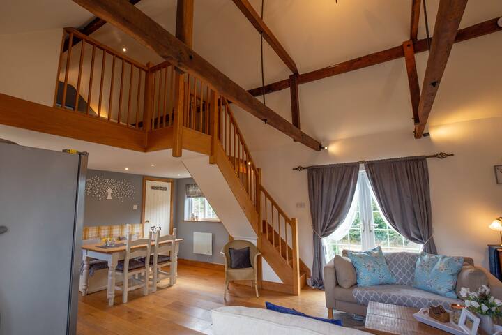 Cherry Orchard Lodge Near Bath Cottages For Rent In Bradford On