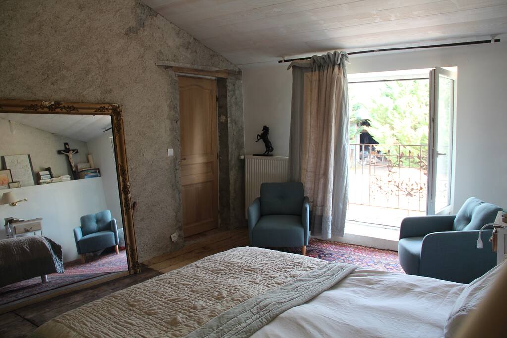 Chambre de Juliette avec balcon