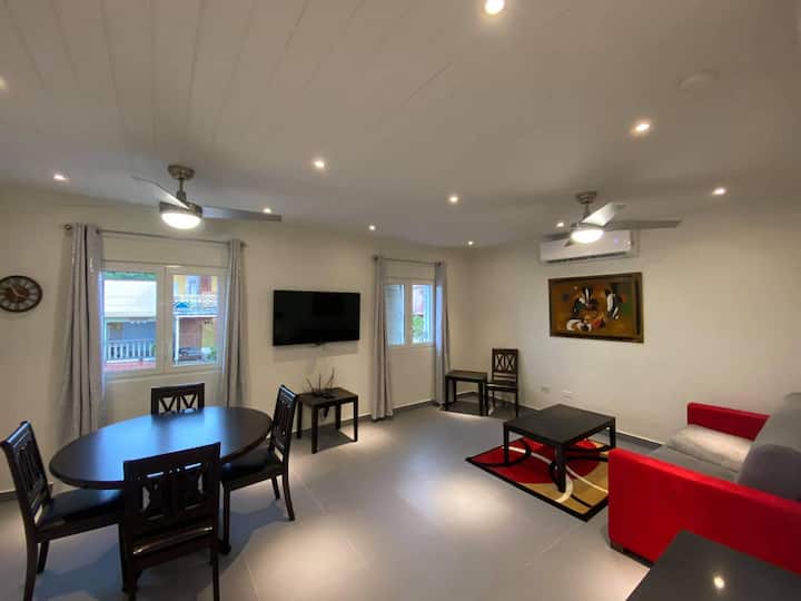 Dream Maho Apartment on the Main Strip Apartments for Rent in Maho