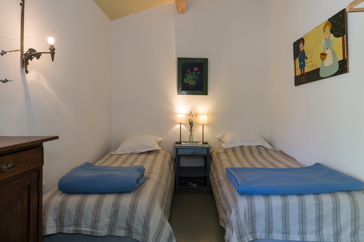 Gite ห้องนอน 4